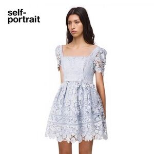 NWT Self-Portrait Guipure Lace Mini